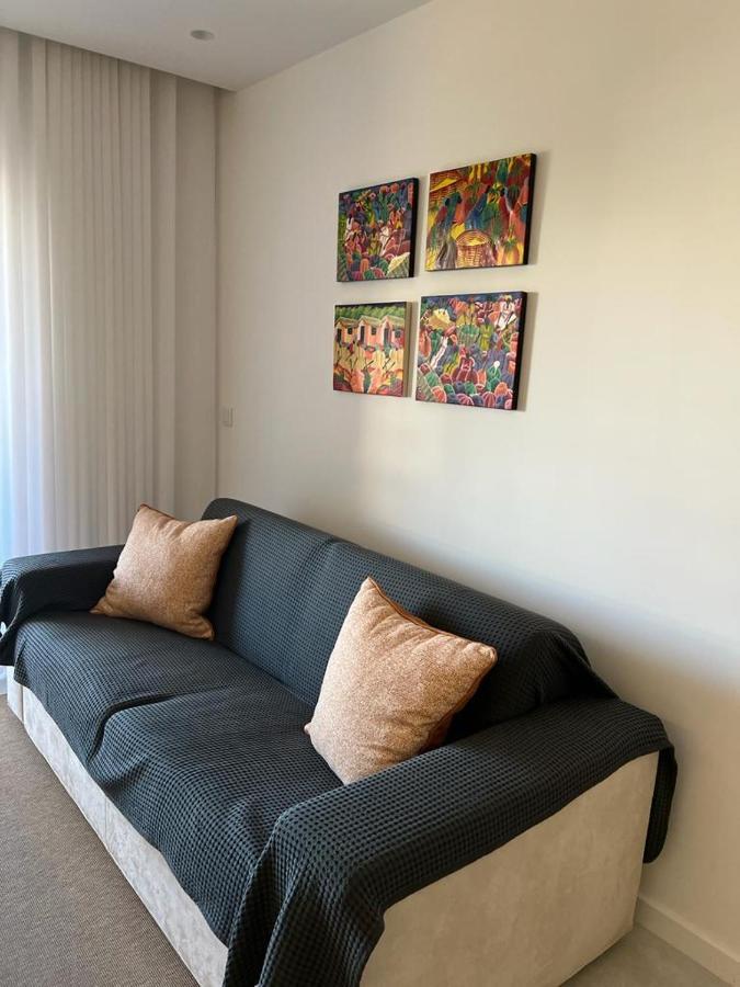Painel De Apartment
